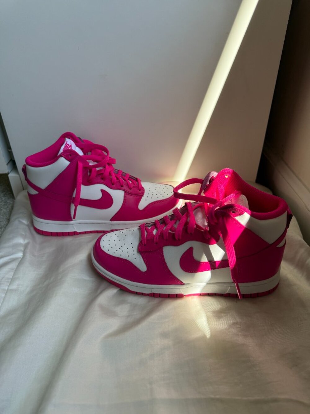 Nike Dunk High 'Pink Prime' Womens Sneakers Size 7.5 (DD1869-110)